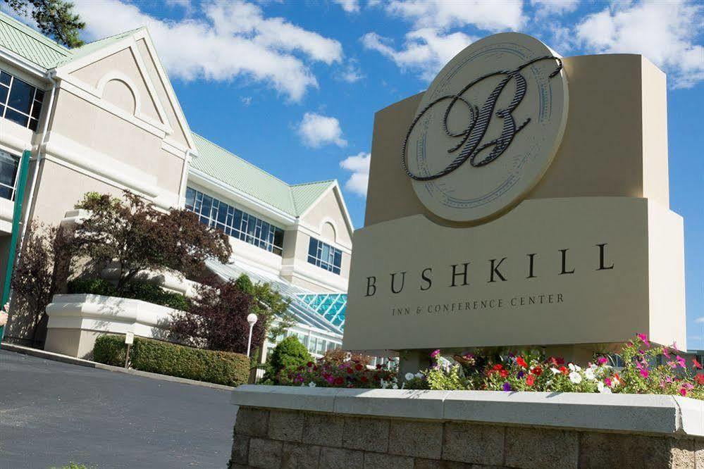Bushkill Inn & Conference Center ภายนอก รูปภาพ